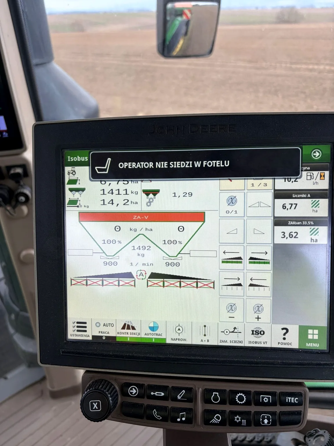 Terminal John Deere z kontrolą sekcji
